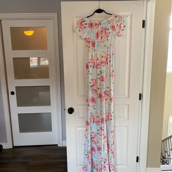 🌟Host Pick🌟Maternity Photo shoot Dress off shoulder - Picture 2 of 4